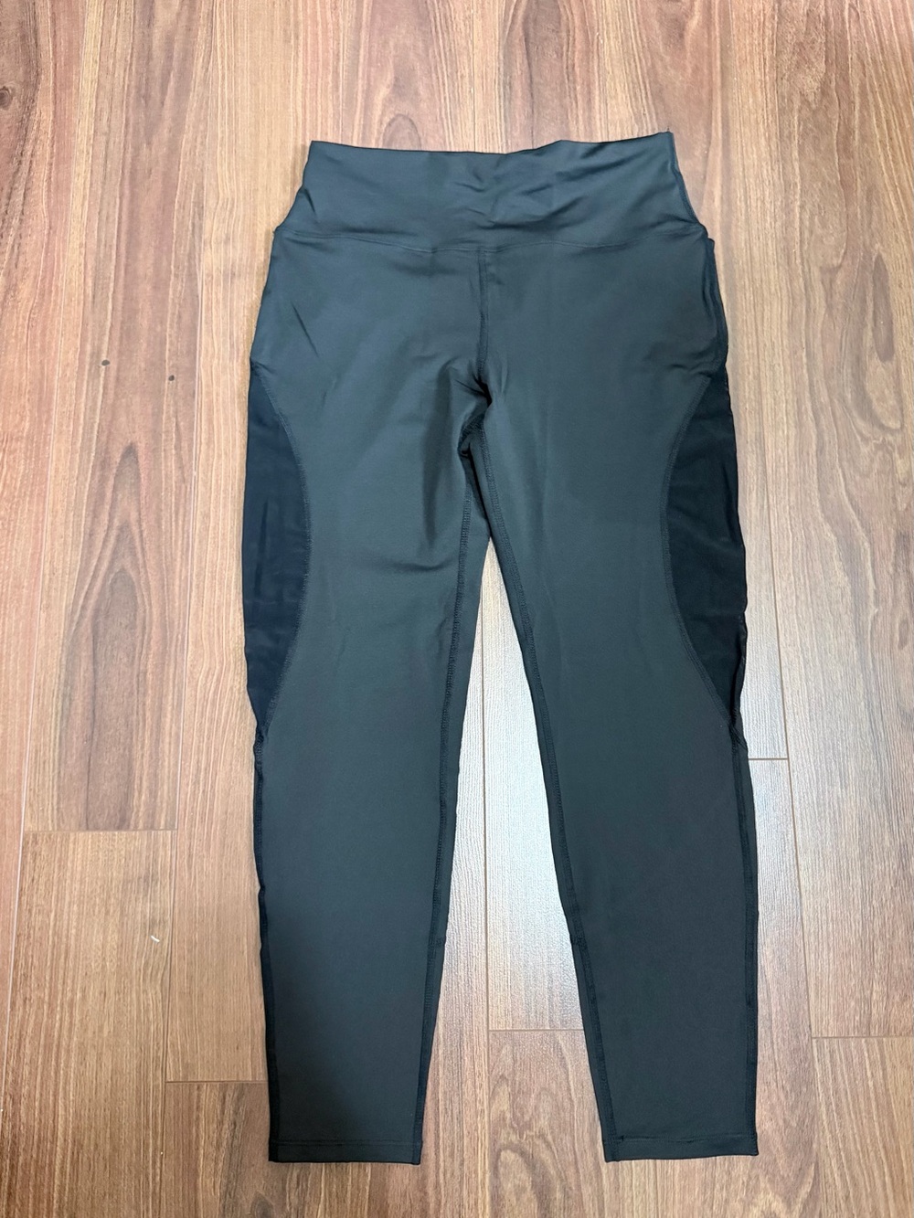 Iron Rush Black Leggings Size Large Like New